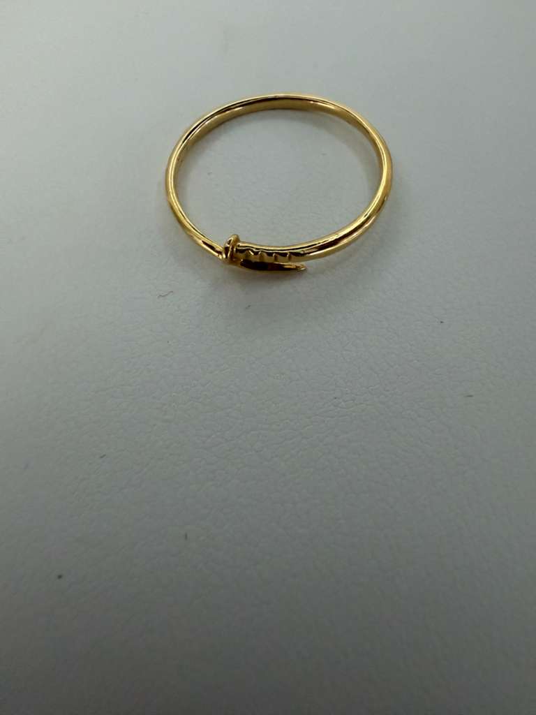 Anillo de Clavo