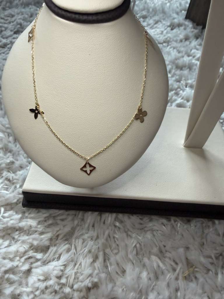 Cadena con colgante