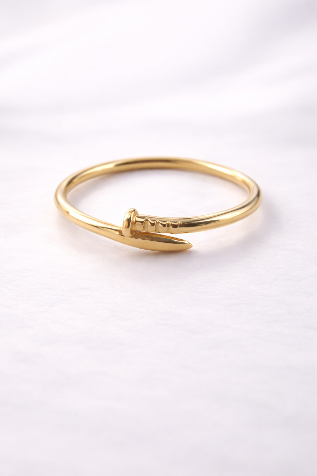 Anillo de Clavo